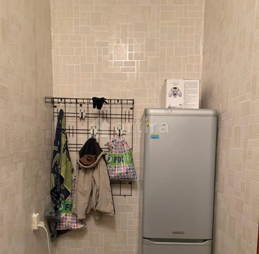 Комната, 22 м2, 5/5 эт. Санкт-Петербург - изображение 1