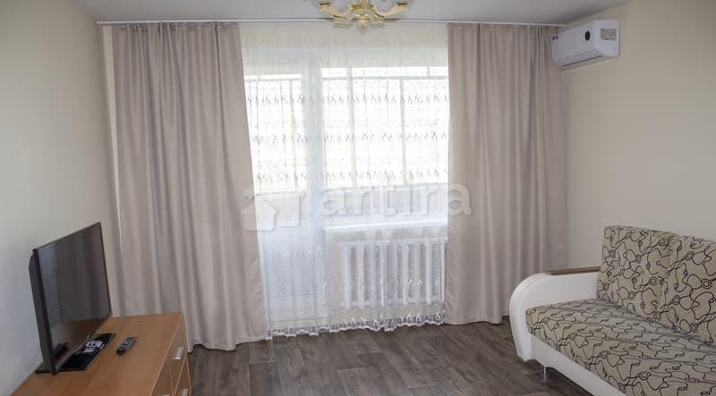 3-комн. квартира, 65 м2, 4/5 эт. Туймазы - изображение 1