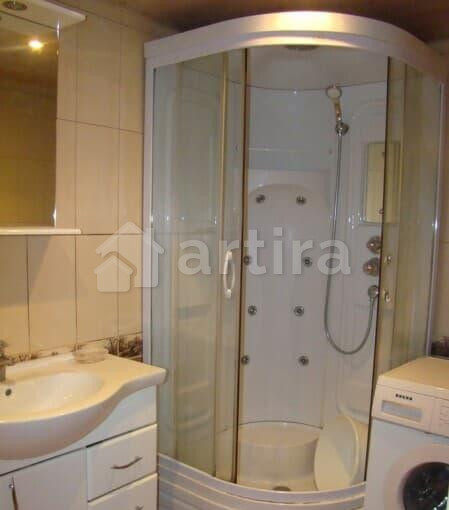 2-комн. квартира, 35 м2, 1/1 эт. Ялта - изображение 2