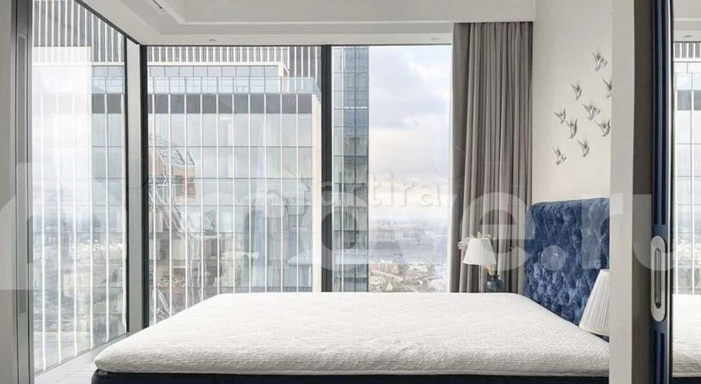 3-комн. апарт-ы, 87.7 м2, 64/78 эт. Москва - изображение 1