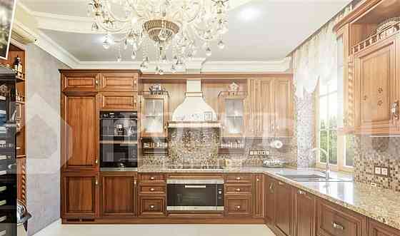 Квартира, 383 м2, 5/5 эт. Москва