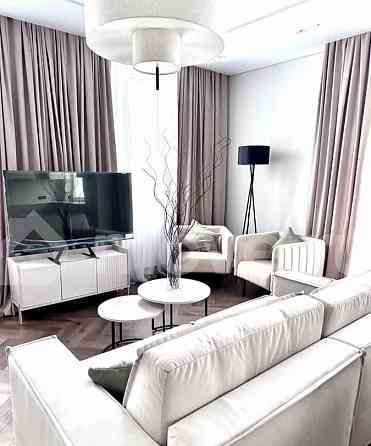 3-комн. апарт-ы, 77.3 м2, 15/18 эт. Москва