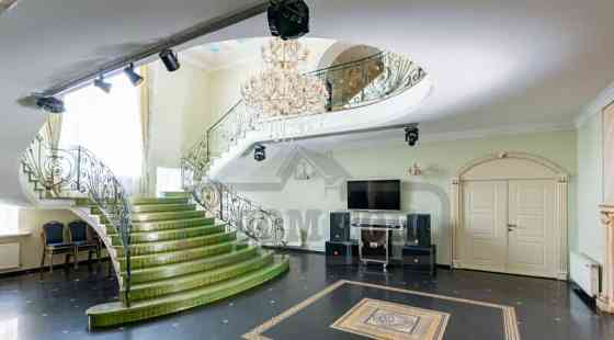 Коттедж, 1100 м2 Краснознаменск