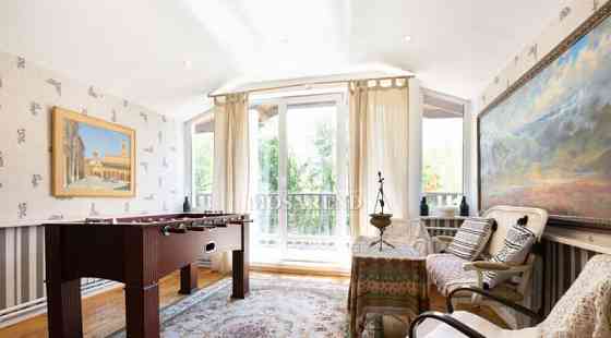 Коттедж, 400 м2 Лобня