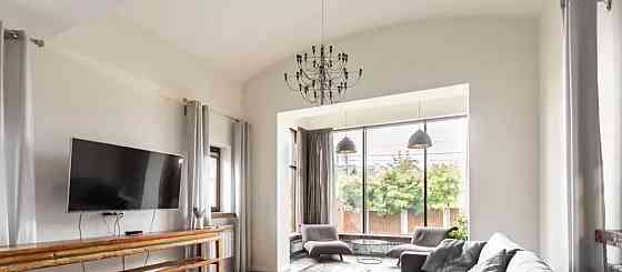 Коттедж, 200 м2, 6 соток, 2 эт. Одинцово