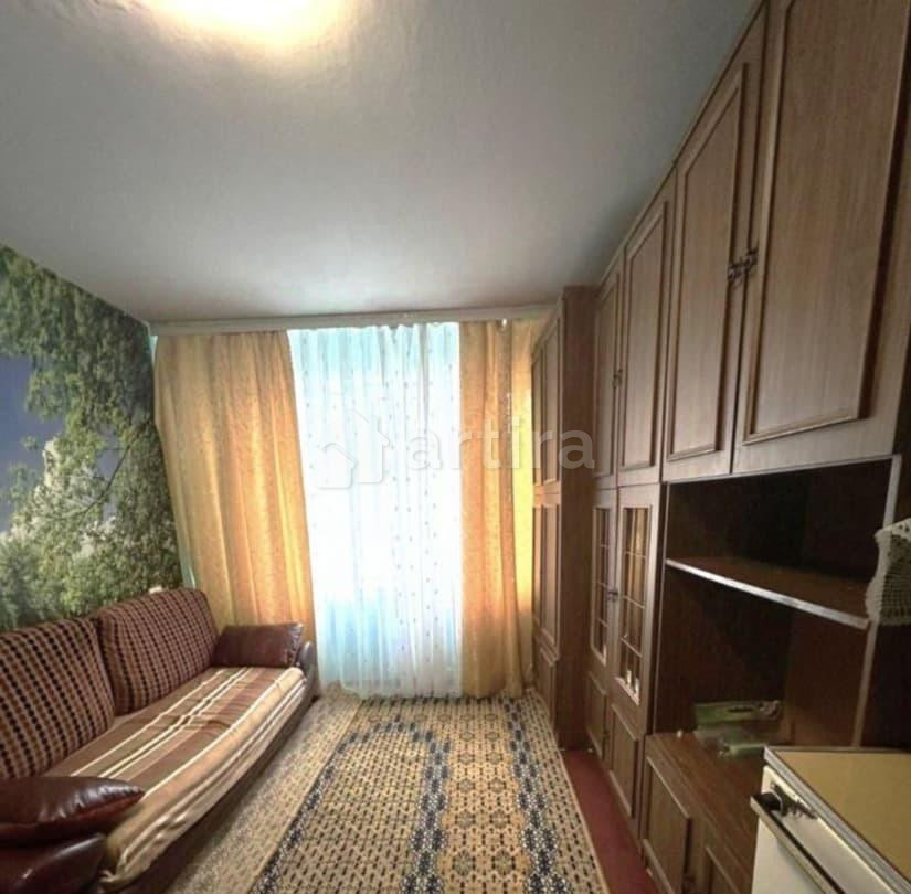 Комната, 24 м2, 4/9 эт. Кемерово - изображение 1