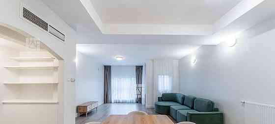 Дом, 185 м2, 2 сотки, 3 эт. Москва