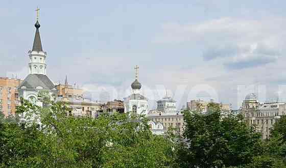 6-комн. квартира, 548 м2, 3/3 эт. Москва