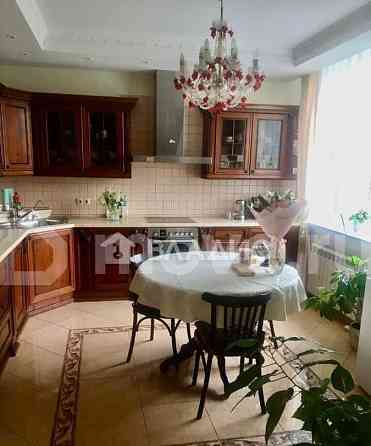 4-комн. квартира, 128 м2, 2/14 эт. Москва