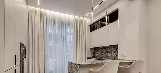 Таунхаус, 238 м2, 1.7 сотки, 4 эт. Истра