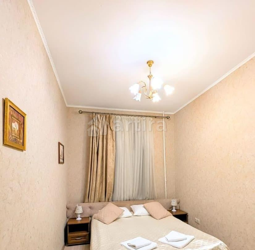 Комната, 120 м2, 1/7 эт. Санкт-Петербург - изображение 1