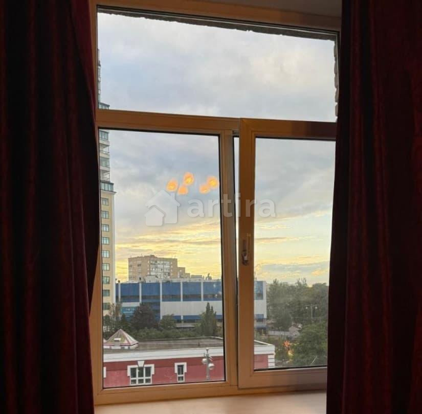 Комната, 15 м2, 5/5 эт. Москва - изображение 2