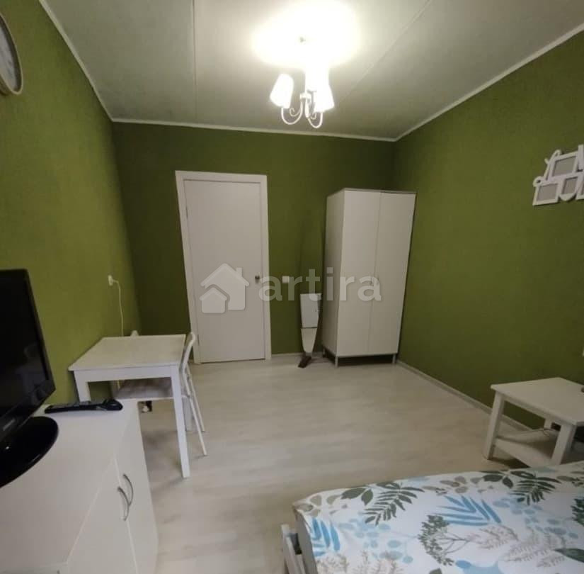 Комната, 14 м2, 1/5 эт. Екатеринбург - изображение 1