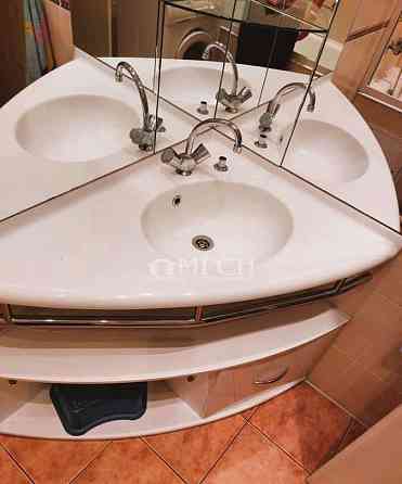 4-комн. квартира, 97.2 м2, 5/5 эт. Москва