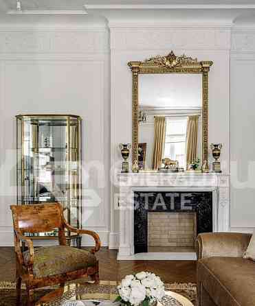 5-комн. квартира, 231.3 м2, 5/5 эт. Москва