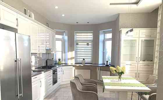 Дом, 222 м2, 12 соток, 2 эт. Истра