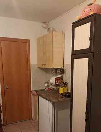 Комната, 18 м2, 1/5 эт. Шахты