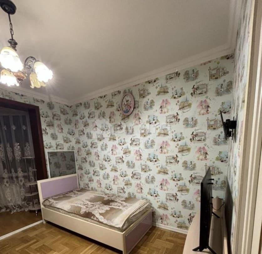 Комната, 15 м2, 3/17 эт. Москва - изображение 1