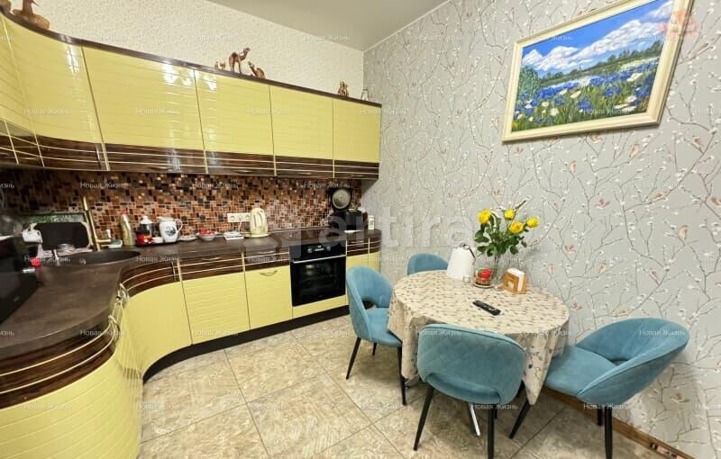 2-комн. квартира, 75 м2, 2/19 эт. Москва - изображение 4