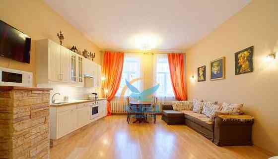 2-комн. квартира, 54 м2, 3/3 эт. Санкт-Петербург