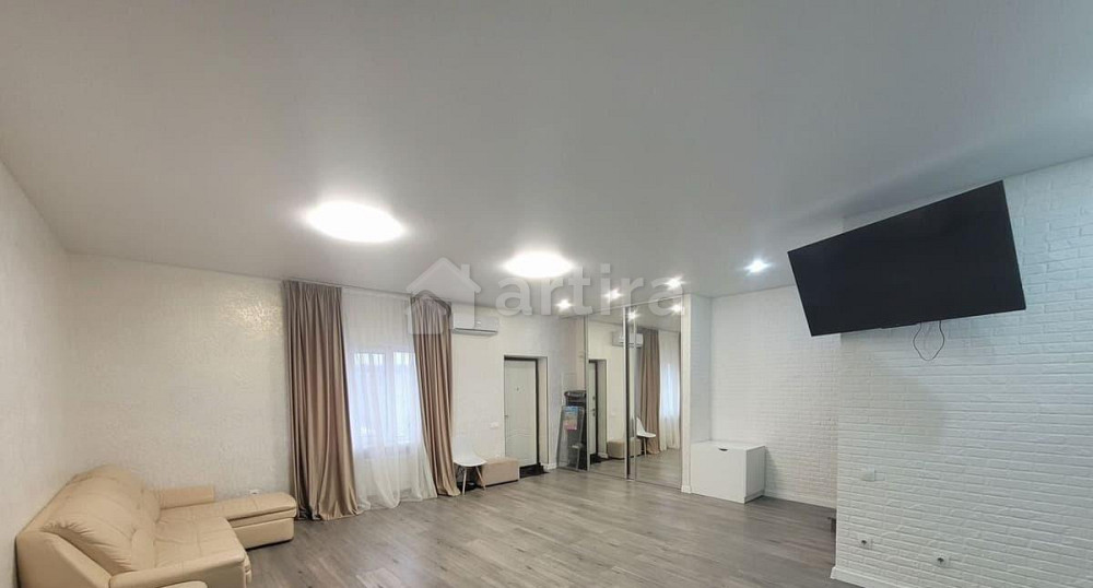 Дом, 120 м2, 2 сотки, 2 эт. Симферополь - изображение 1