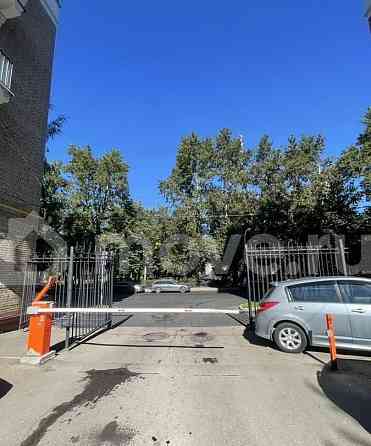 4-комн. квартира, 77 м2, 3/6 эт. Москва