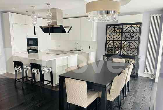 3-комн. квартира, 150 м2, 25/25 эт. Москва