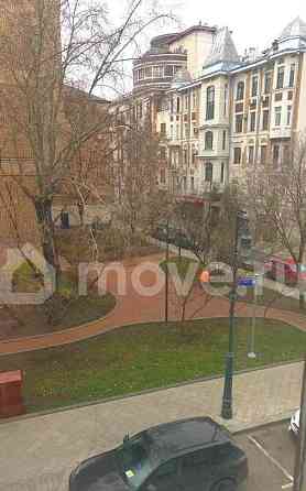 2-комн. квартира, 55 м2, 3/4 эт. Москва