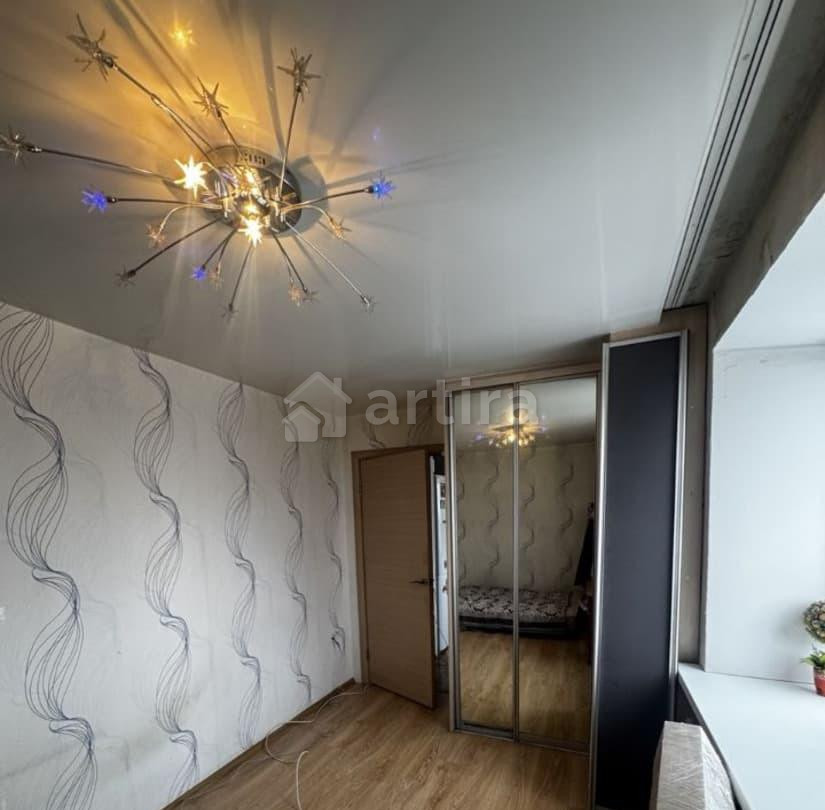 Комната, 15 м2, 5/5 эт. Екатеринбург - изображение 2