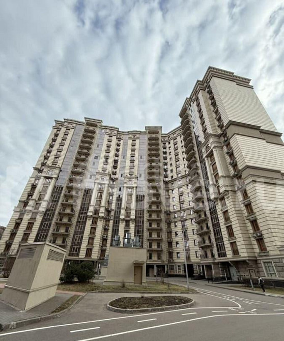 3-комн. квартира, 117.3 м2, 12/18 эт. Москва - изображение 1