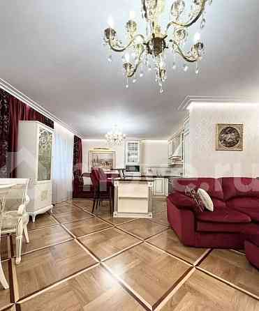 4-комн. квартира, 158 м2, 8/17 эт. Москва