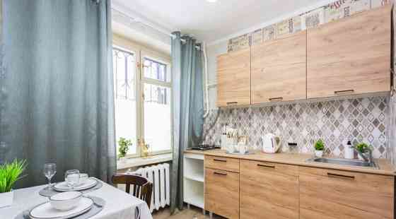 2-комн. квартира, 47 м2, 1/5 эт. Москва