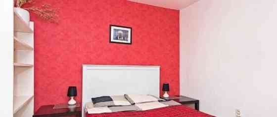 1-комн. квартира, 40 м2, 2/5 эт. Екатеринбург