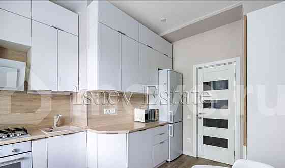 5-комн. квартира, 80 м2, 1/5 эт. Москва