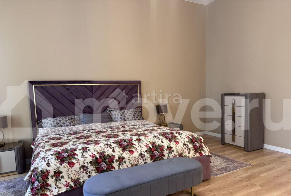 6-комн. квартира, 303 м2, 3/5 эт. Москва - изображение 2