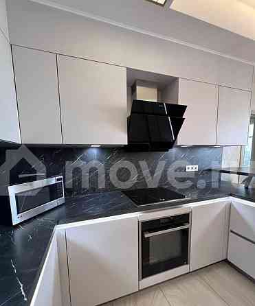 4-комн. квартира, 156.4 м2, 27/38 эт. Москва