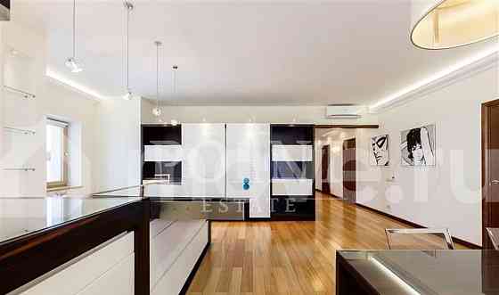 5-комн. пентхаус, 260 м2, 38/38 эт. Москва