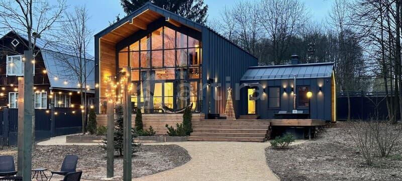 Коттедж, 200 м2 Троицк - изображение 1