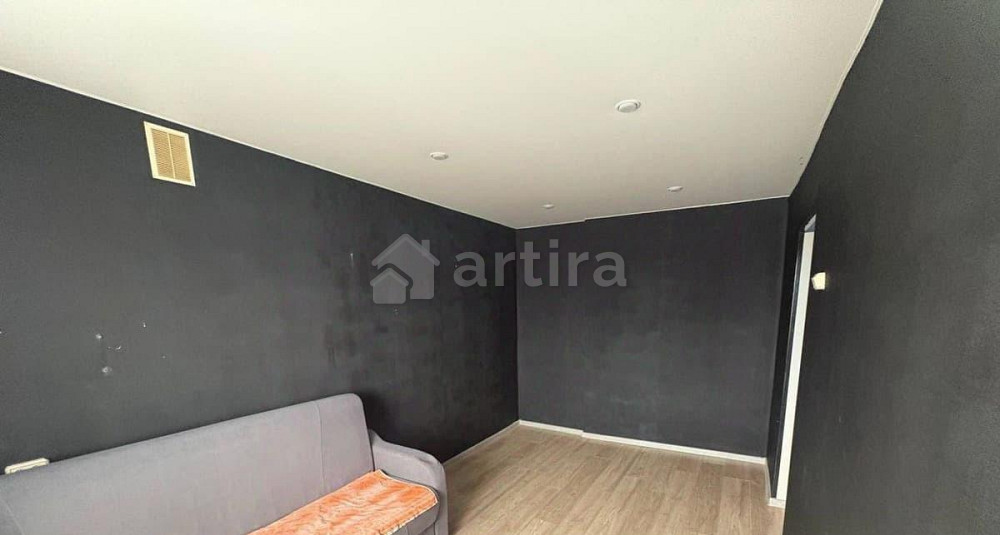 Комната, 30 м2, 9/9 эт. Пермь - изображение 1