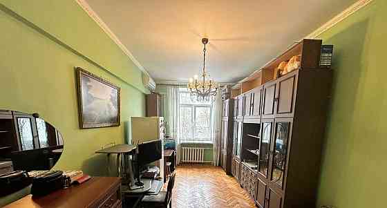 Комната, 18.7 м2, 4/8 эт. Москва