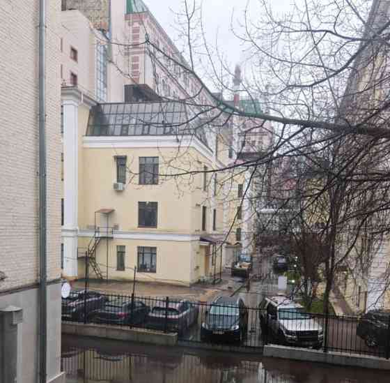 Комната, 14.5 м2, 2/5 эт. Москва