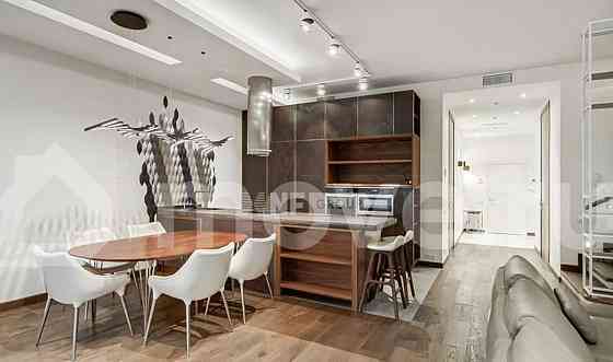 5-комн. квартира, 236 м2, 2/10 эт. Москва