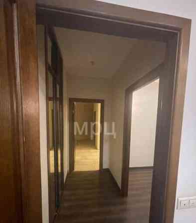 2-комн. квартира, 65.8 м2, 1/5 эт. Москва