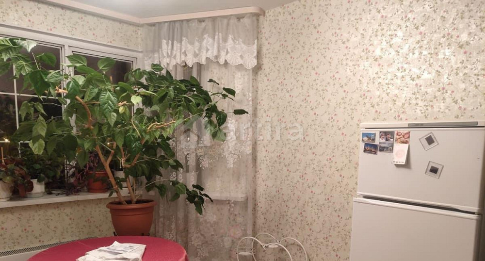 Комната, 80 м2, 2/17 эт. Москва - изображение 2