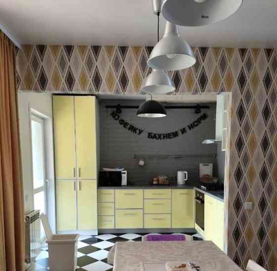 Таунхаус, 140 м2, 1 сотка, 3 эт. Толмачево