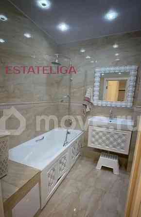 3-комн. квартира, 85 м2, 2/20 эт. Москва