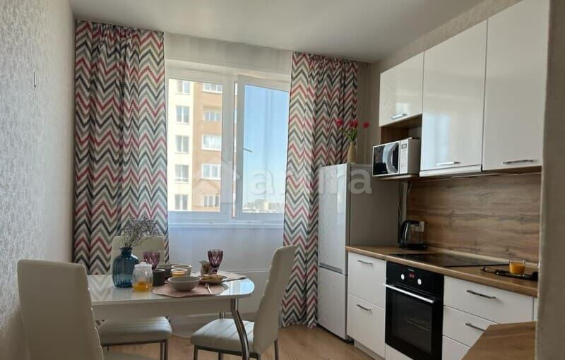 1-комн. апарт-ы, 38 м2, 15/20 эт. Тюмень - изображение 3