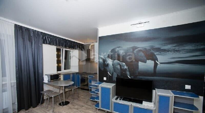 2-комн. квартира, 50 м2, 4/5 эт. Тюмень - изображение 1