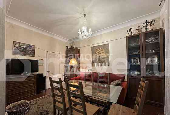 4-комн. квартира, 100 м2, 5/5 эт. Москва