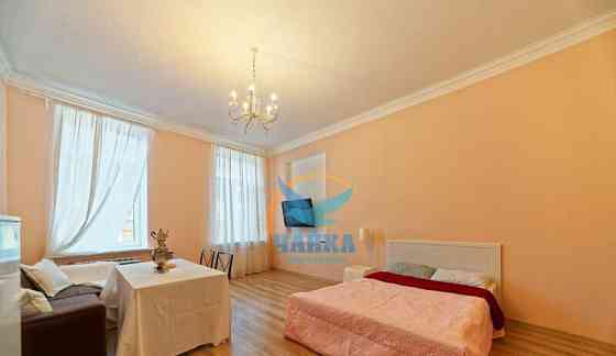 Студия, 40 м2, 4/4 эт. Санкт-Петербург